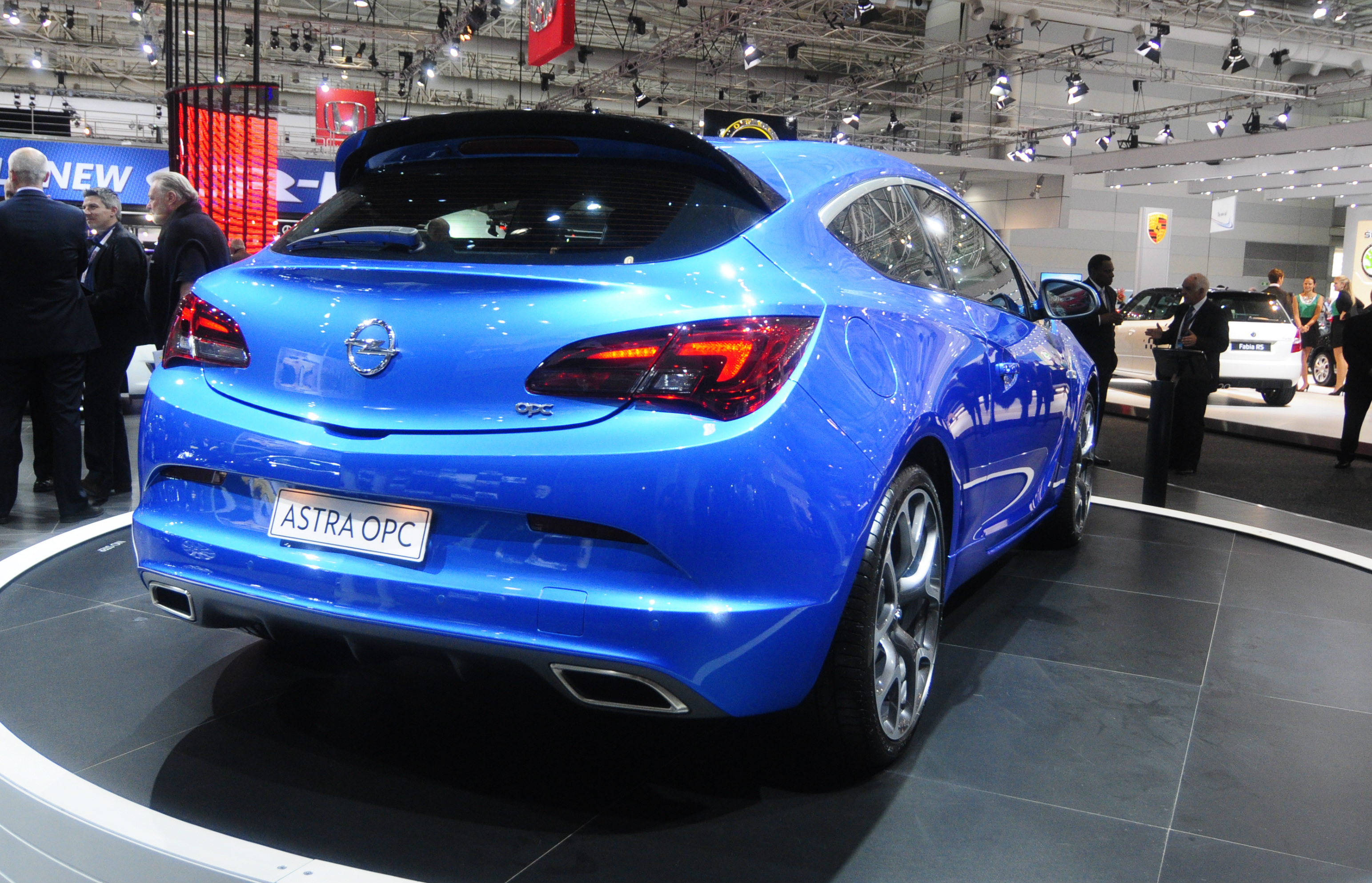 2013 Opel Astra OPC Priced From $42,990 In Australia - Sydney Motor Show