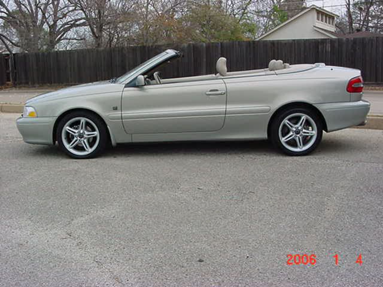 Volvo C70 Convertible. View Download Wallpaper. 640x480. Comments