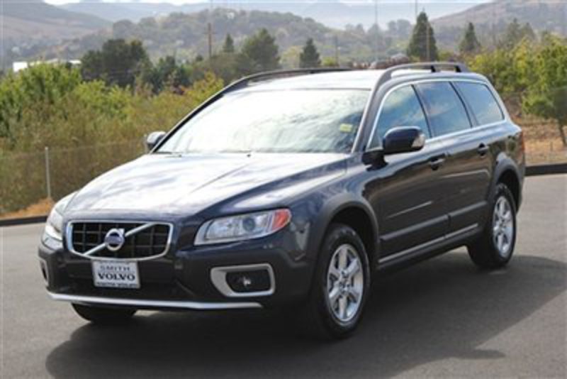 $37,995. VIEW DETAILS · SAVE THIS CAR. Click to Compare. 2013 Volvo XC70 3.2