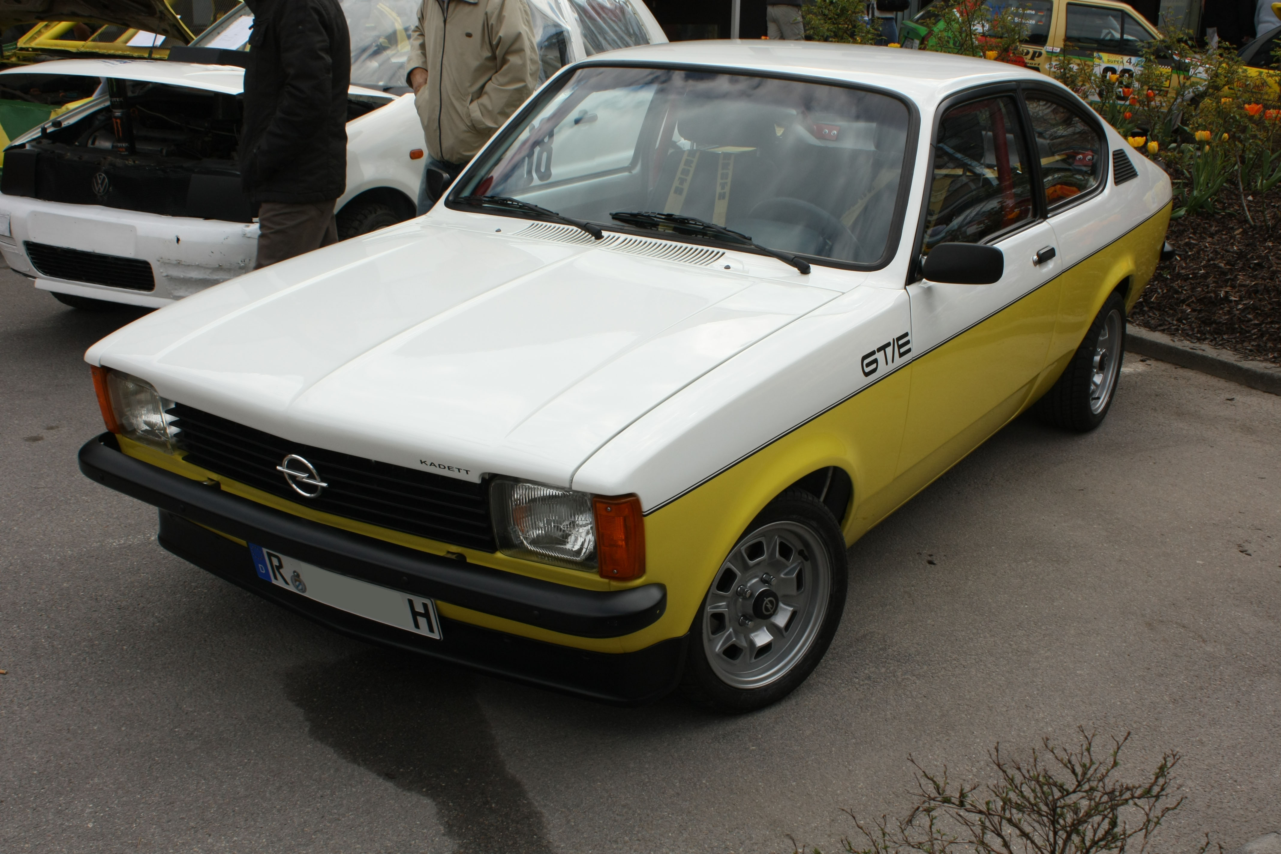 File:Opel Kadett GTE Front.jpg