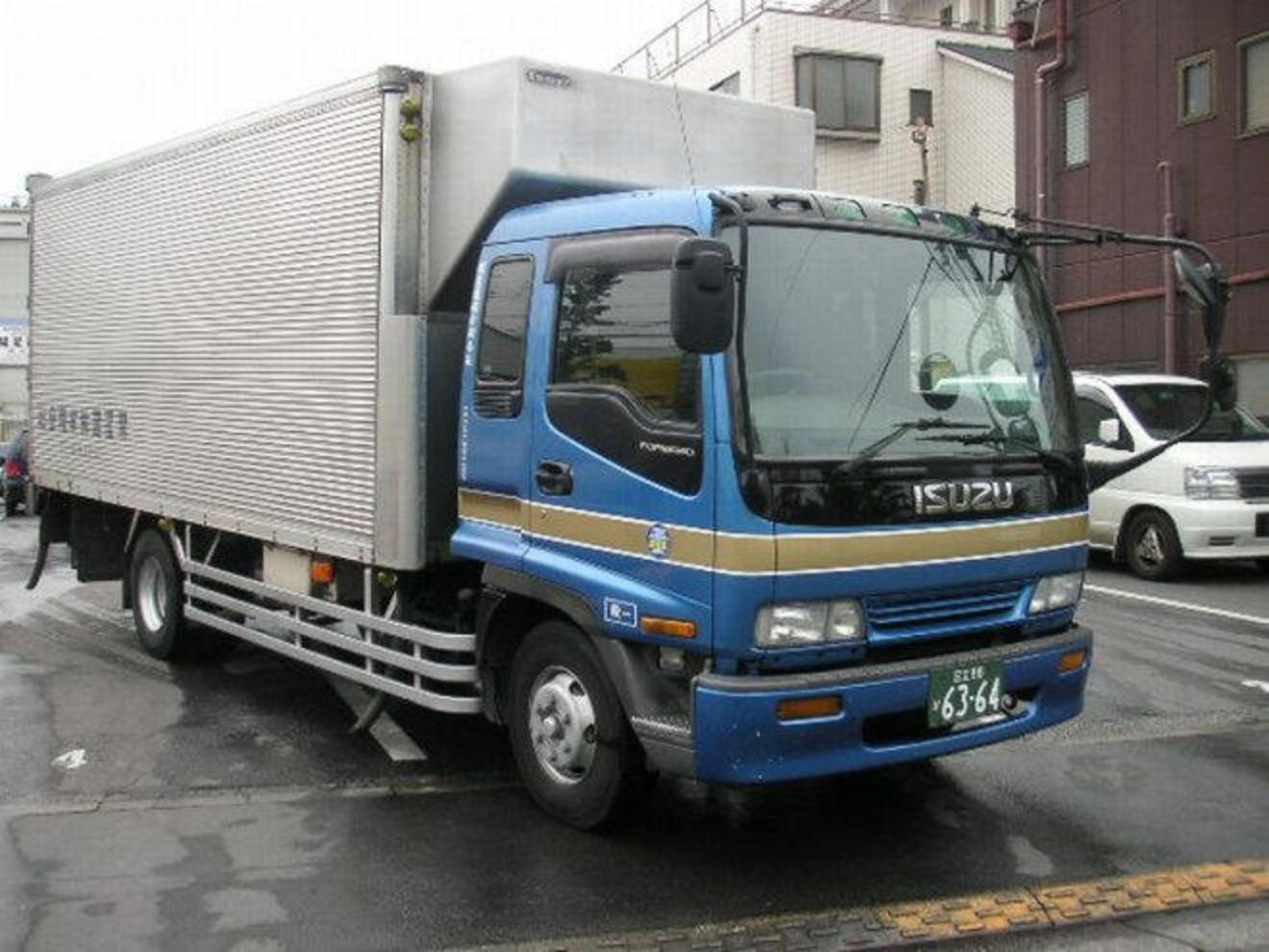 Frr. Isuzu FRR. Isuzu FRR 340. Исузу 4744. Исудзу форвард frr32 1992 воровайка.