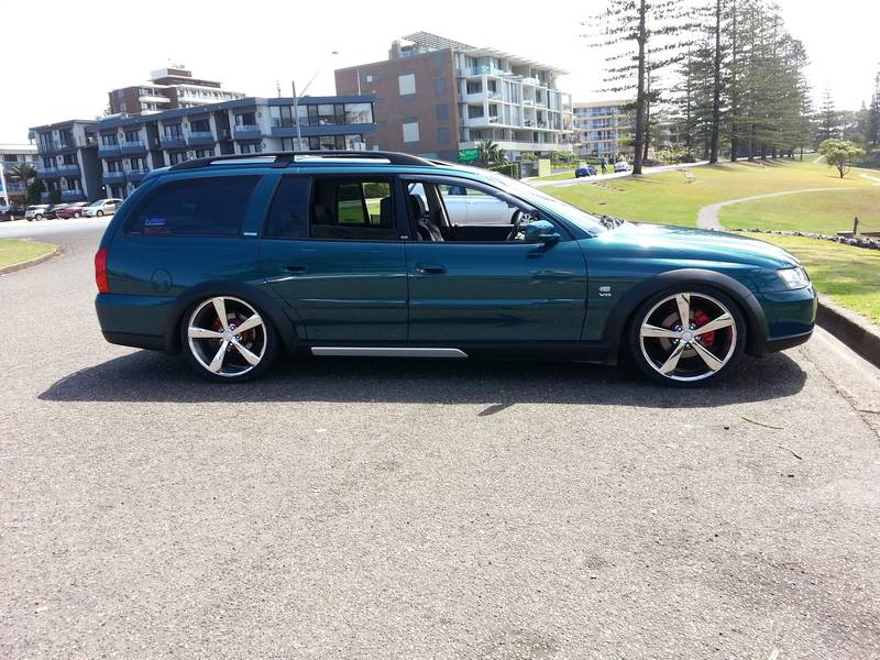 2004 Holden Adventra lx8 Wagon lowerd 120xxxkms 11months rego