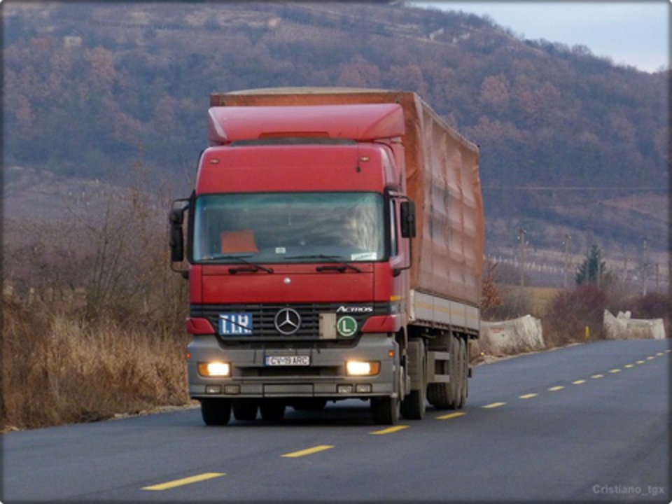 Мерседес мп 1. Мерседес Актрос мп1. Mercedes Benz mp1. MB Actros mp1. Mercedes Actros mp1.