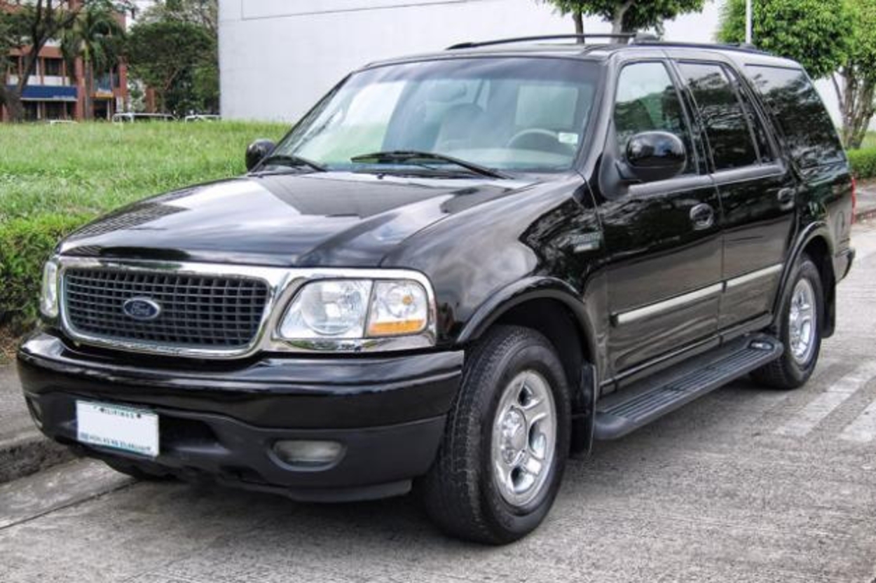 2002 FORD EXPEDITION SPECIAL EDITION in Las PiÃ ± as City, National Capital...