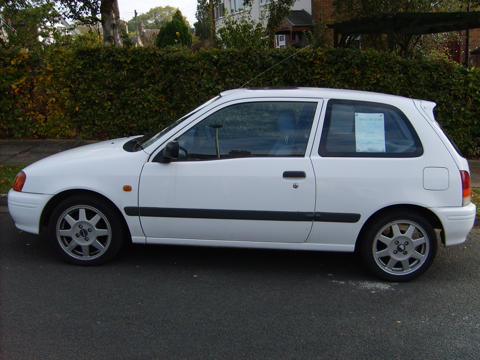 1998 Toyota Starlet picture, exterior