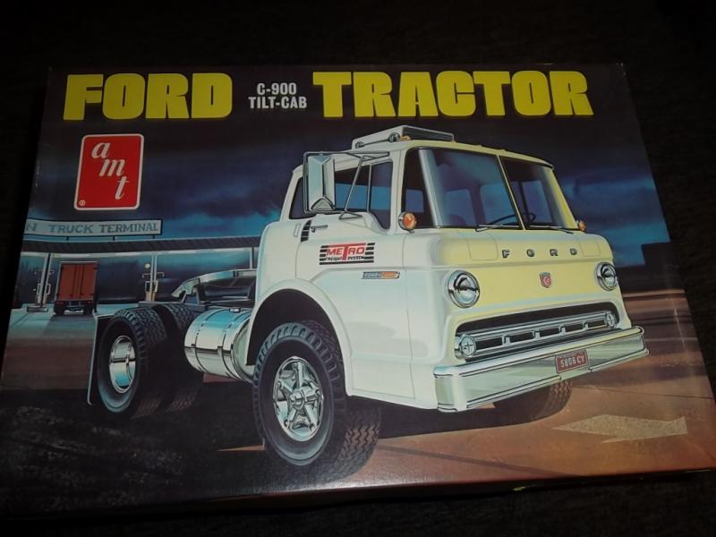 AMT T596 Ford C-600 Tilt Cab Stake 1:25 $60