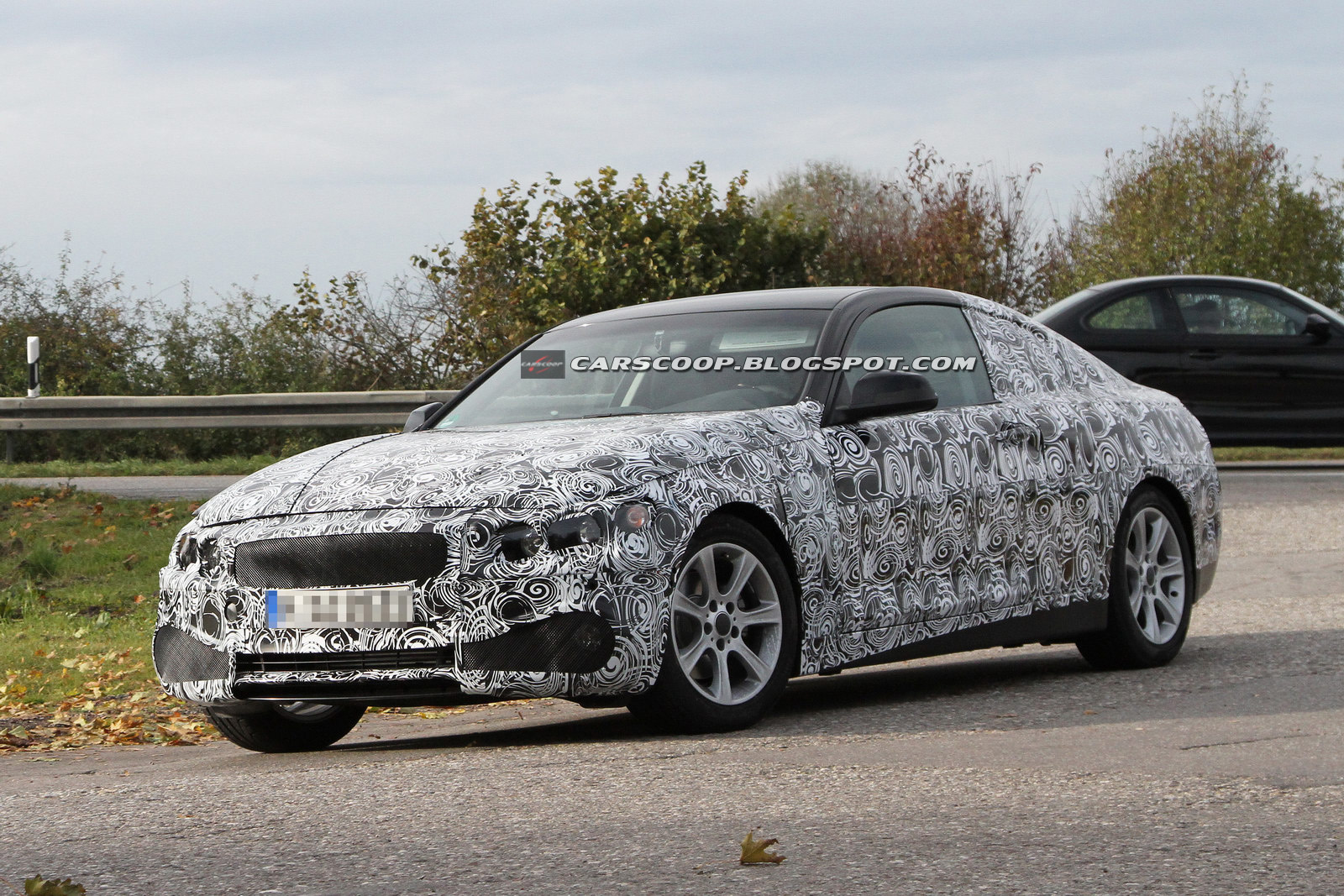 First Spy Shots of 2013 BMW 3-Series Coupe or New 4-Series