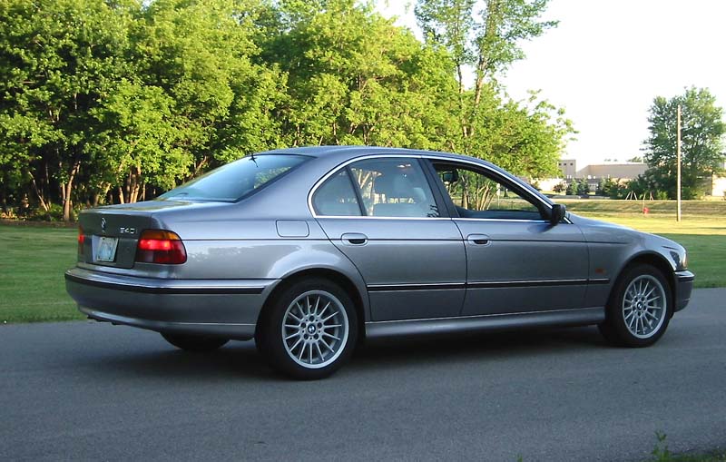 1999 BMW 540ia Premium