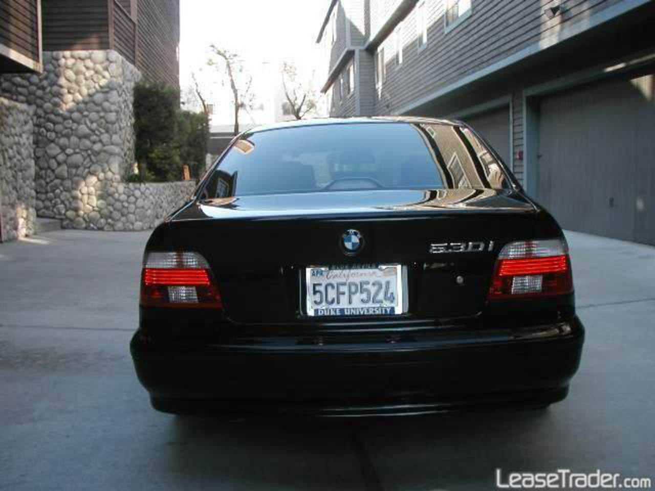 2003 BMW 530iA Sedan
