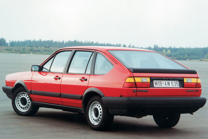 Volkswagen Passat CL Turbo Diesel 5-door hatchback 1985
