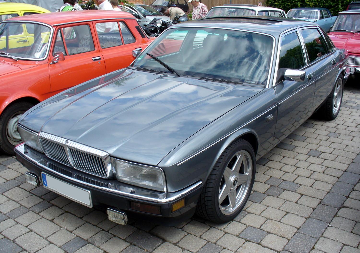 Jaguar xj40 Daimler