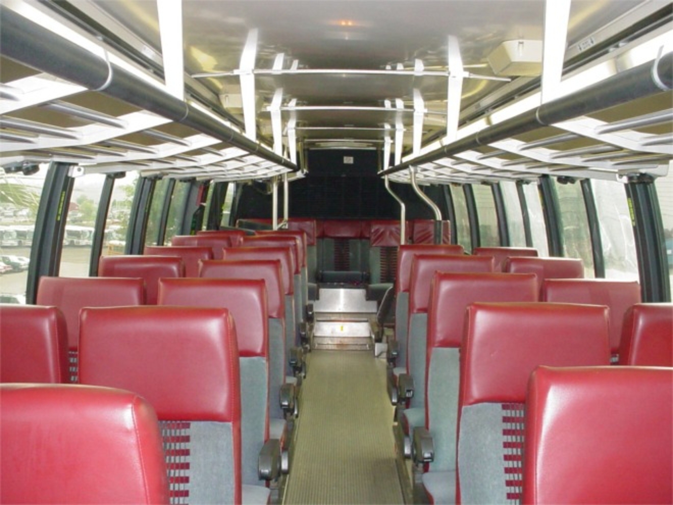 TopWorldAuto >> Photos of TMC RTS - photo galleries