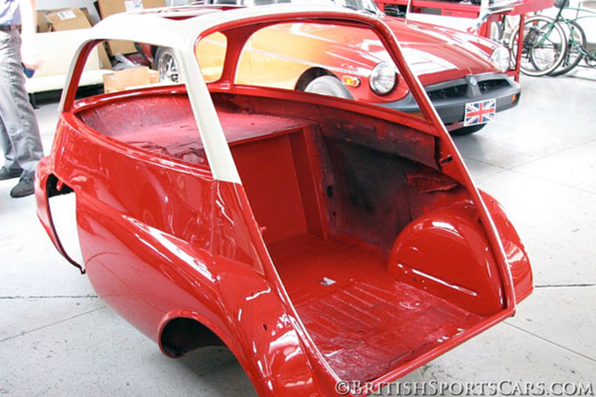 Restoration Project Update: BMW Isetta 300 Back from Paint!