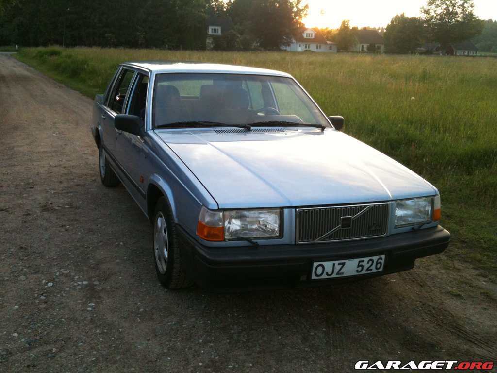 Volvo 744-882. View Download Wallpaper. 1024x768. Comments