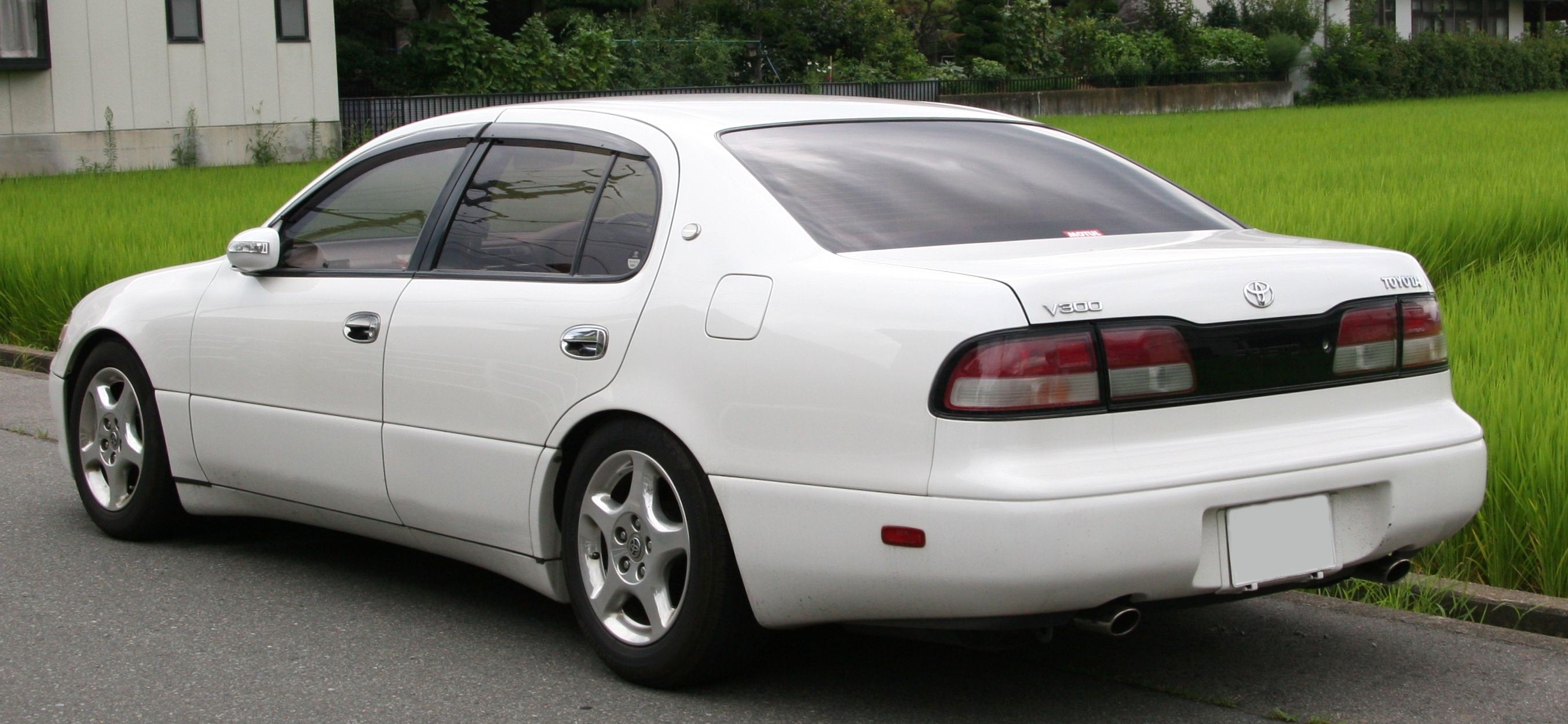 File:1st generation Toyota Aristo rear.jpg