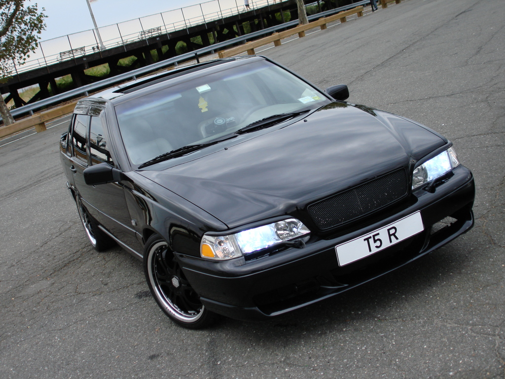 mlando's 1998 Volvo S70 CHECK IT OUT EUROSPORT TUNINGS FEATURED RIDE FOR THE
