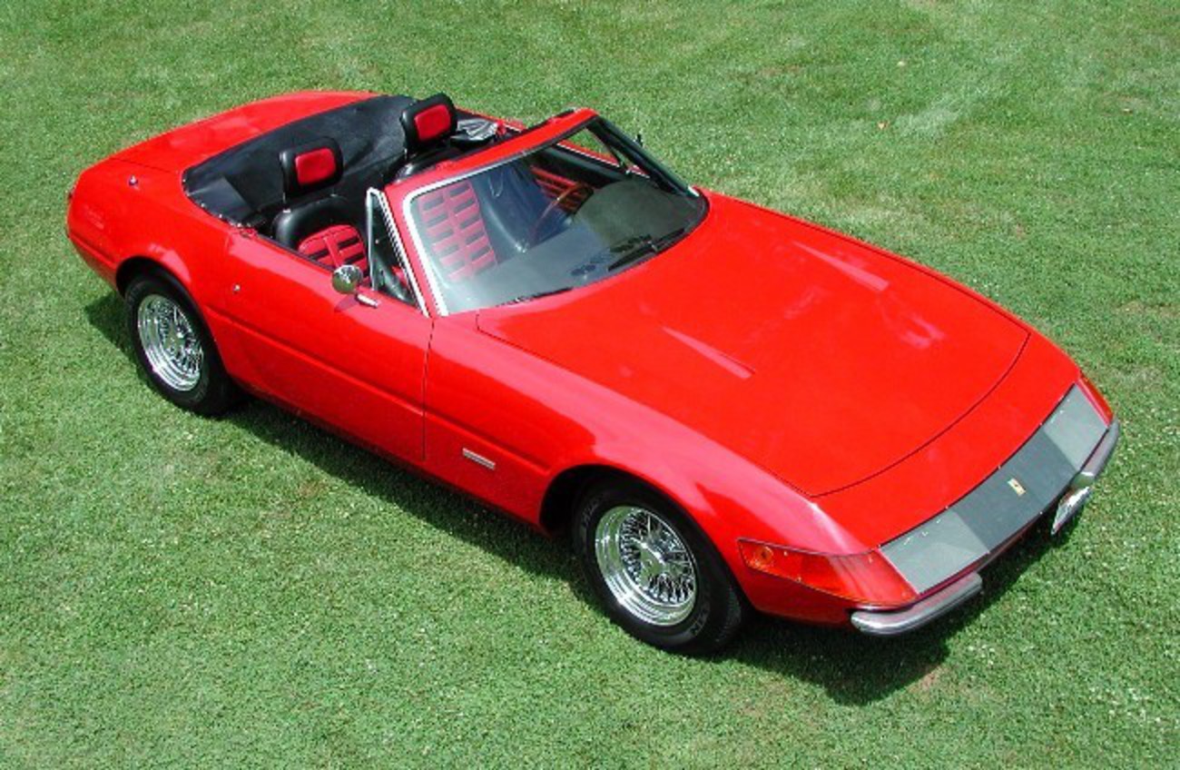 Ferrari 365 GTB 4 Spyder