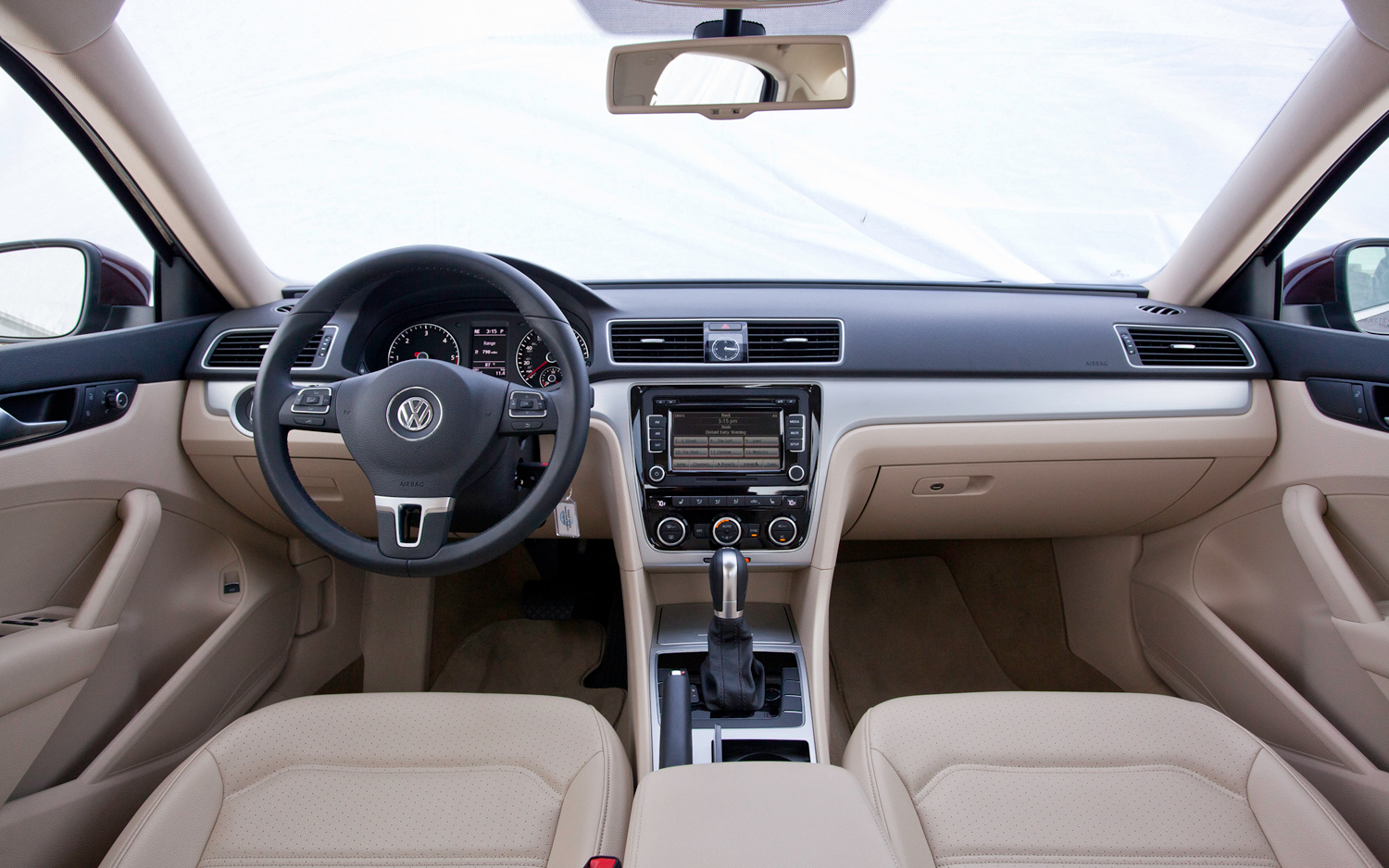 2012 Volkswagen Passat TDI Cockpit