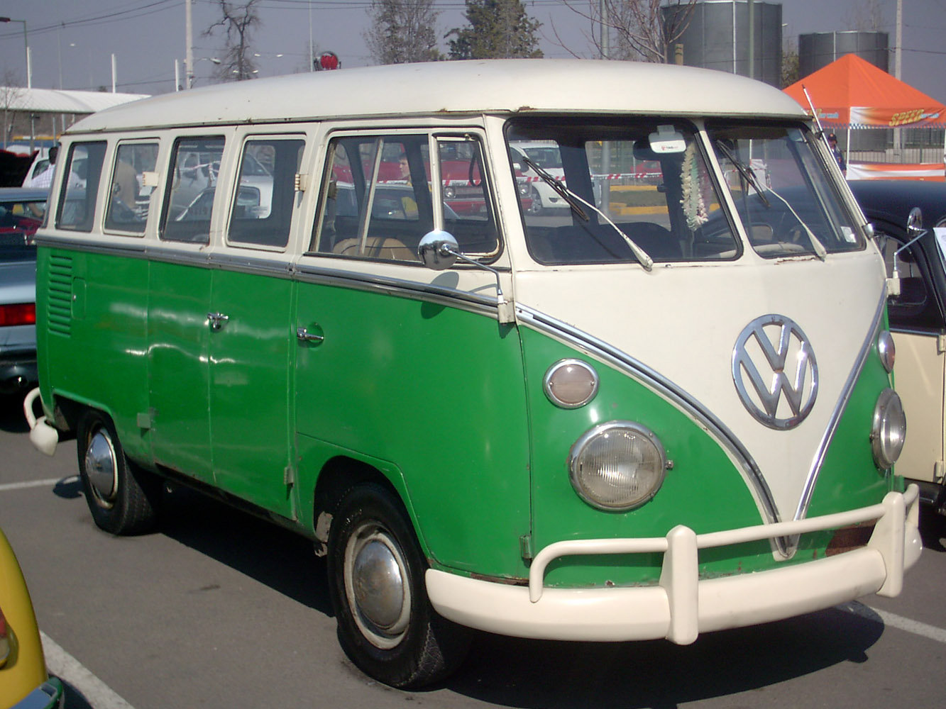 Volkswagen Kleinbus 1500 â€“ Chile. ÄŒesko-SlovenskÃ¡ motoristickÃ¡ databÃ¡ze