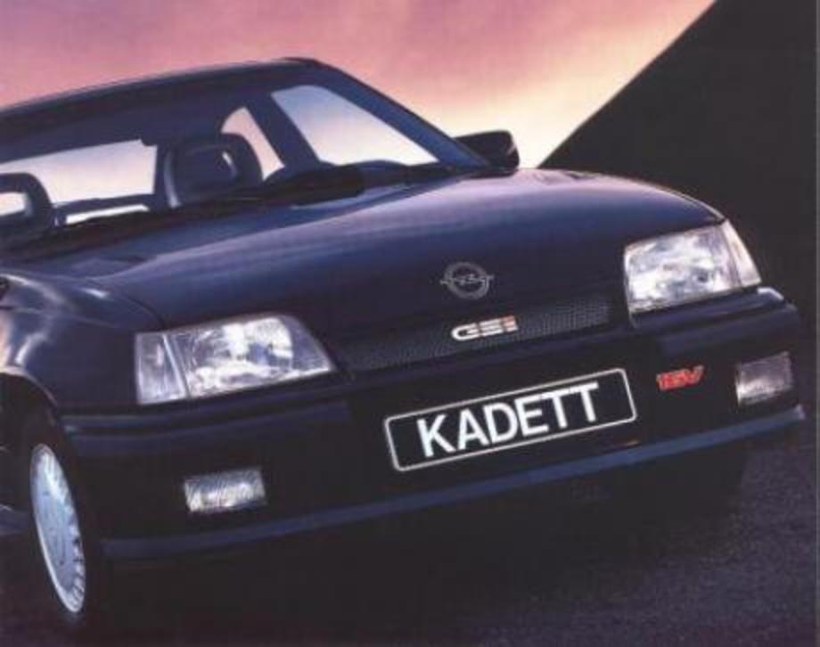 Photo of Opel Kadett GSI 16V (Type E)