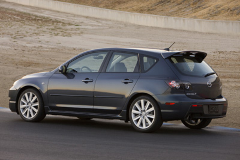 2009 Mazda 3 Hatchback. Standard on the i Sport are dual front airbags,