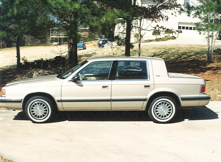 My Dad's 1991 Dodge Dynasty LE