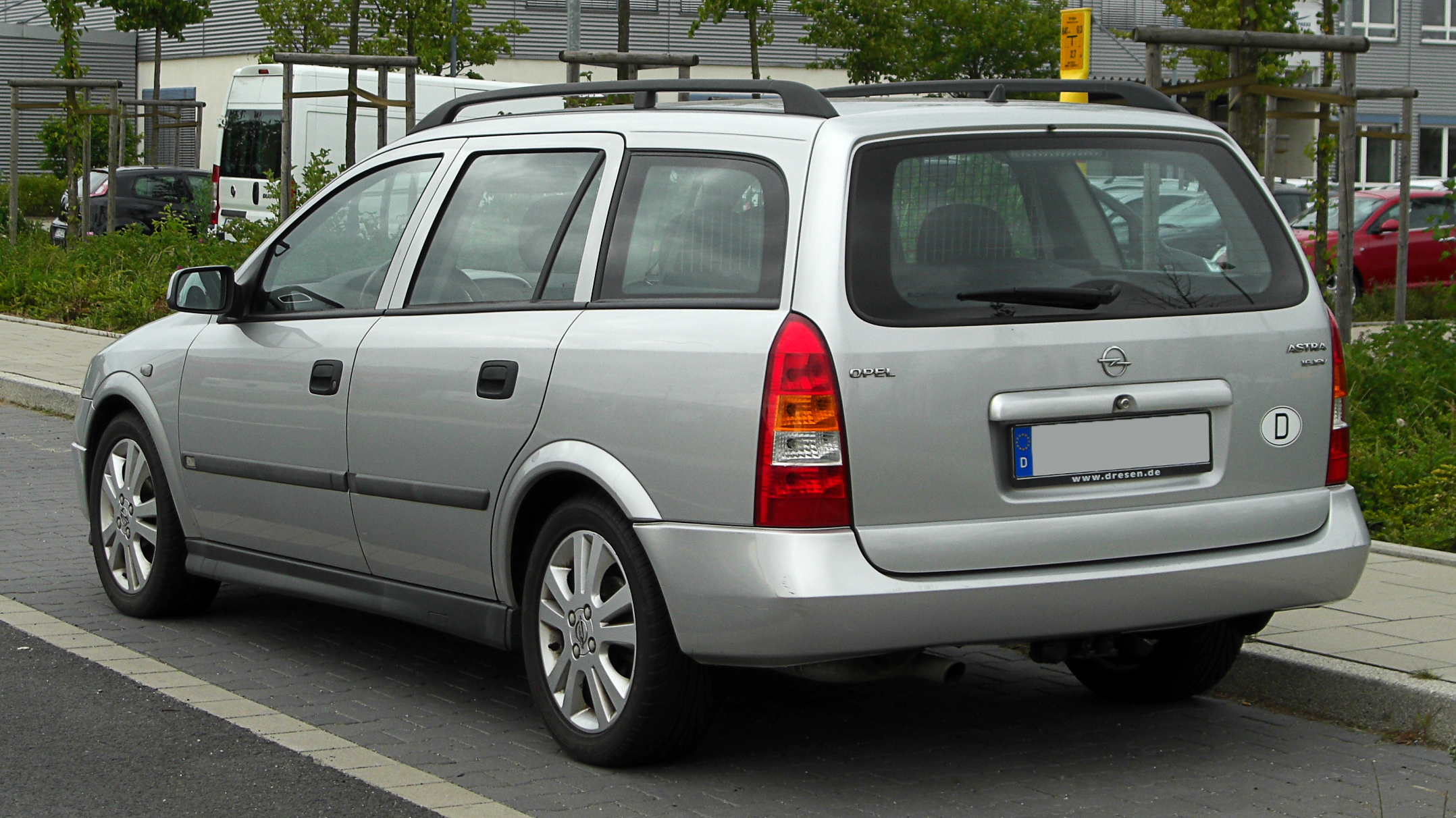 File:Opel Astra Caravan 1.6 16V Selection (G) â€“ Heckansicht, 28.