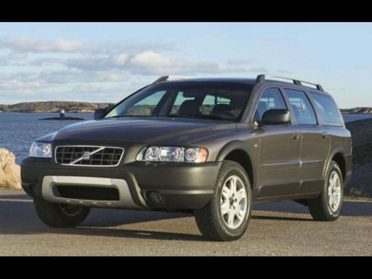 Volvo B XC70 - huge collection of cars, auto news and reviews, car vitals,