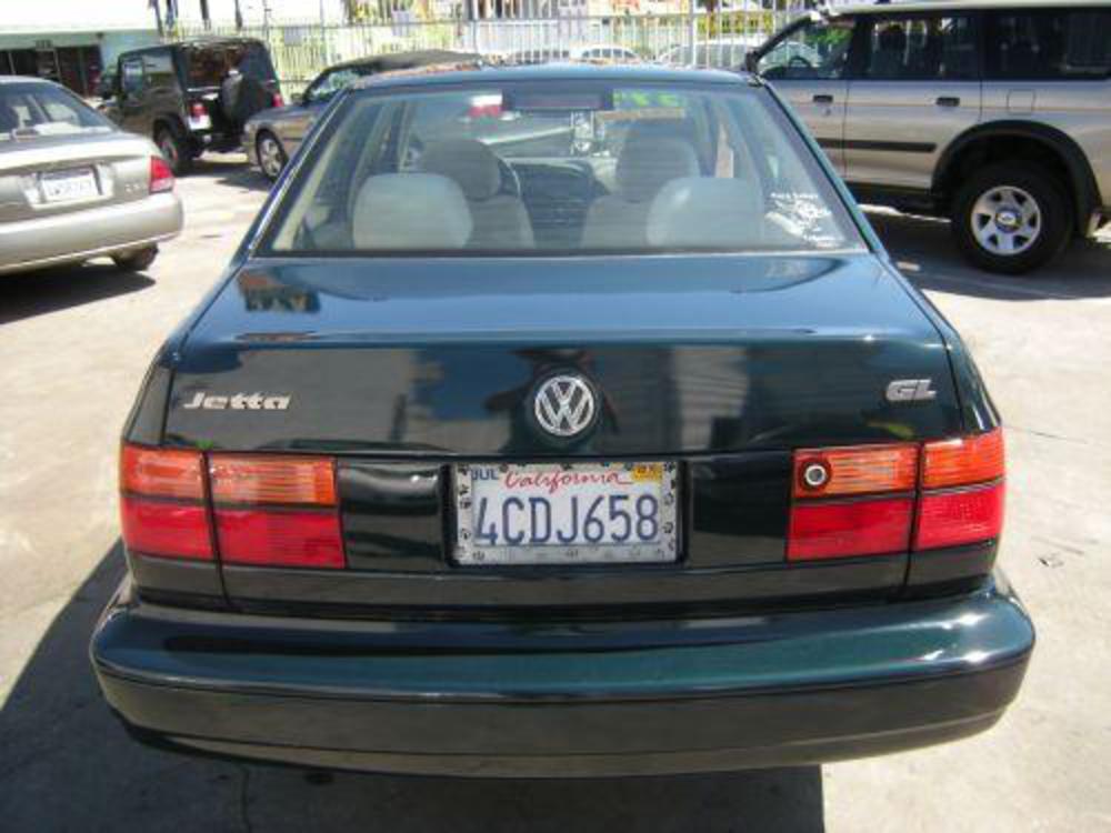 Pictures of 1998 Volkswagen Jetta GL automatic BAD credit OK/First Time