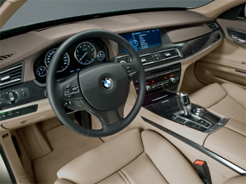 2009 BMW 750il Inside