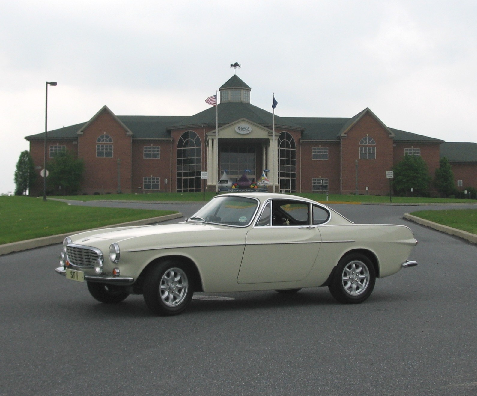 ST1--one of the original Volvo P1800s that was used in the original TV