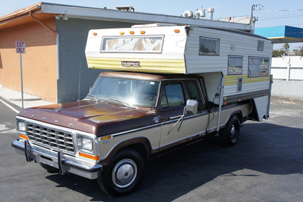 TopWorldAuto >> Photos of Ford F-350 Camper Special - photo galleries