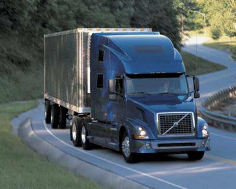 Volvo VNL780 - huge collection of cars, auto news and reviews, car vitals,