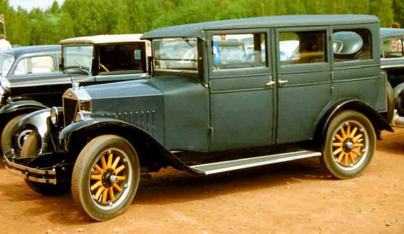 File:Volvo PV4 Sedan 1927.jpg. No higher resolution available.
