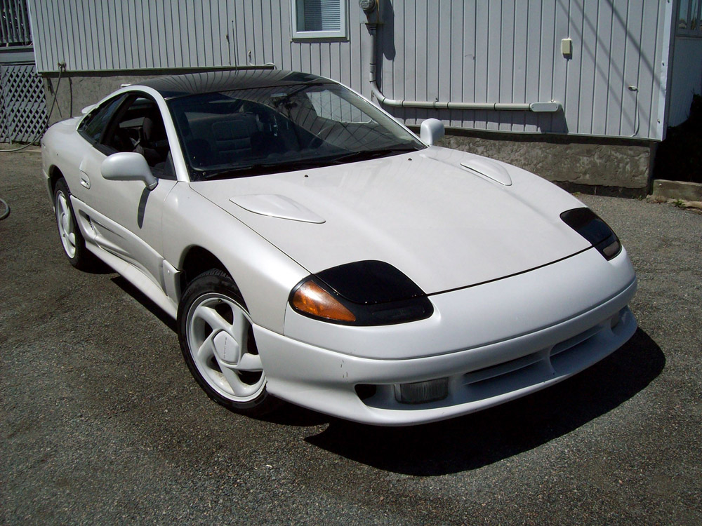 Dodge Stealth RT Photo by: Jeffbond12, Creative Commons