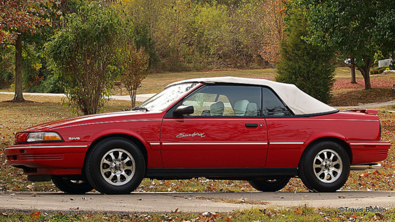 Pontiac Sunbird Convertible. 1993 3.1L-V6