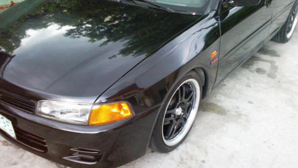 TopWorldAuto >> Photos of Mitsubishi Lancer GL photo galleries