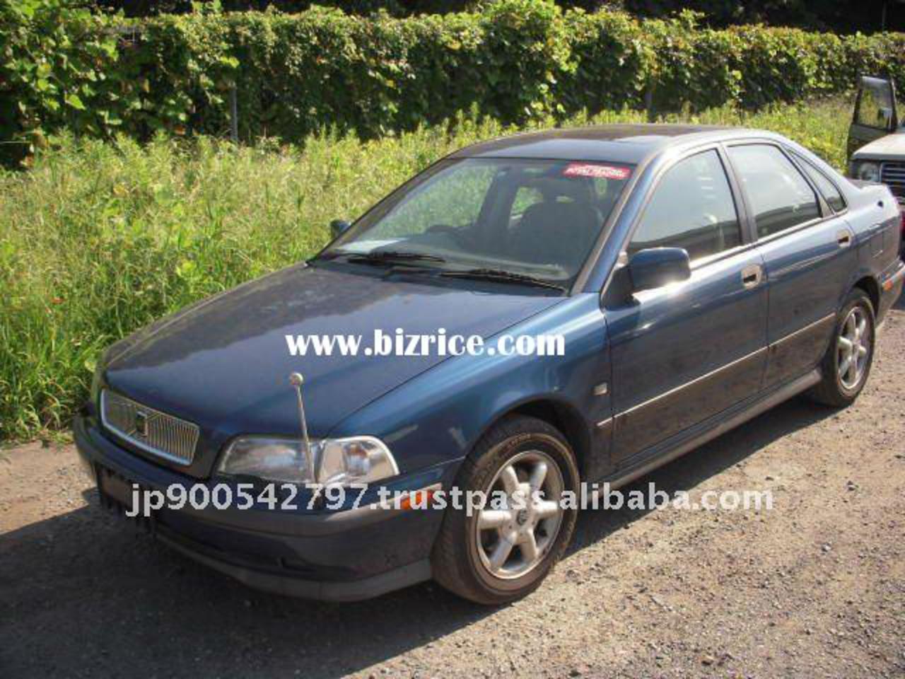 Volvo S40 20T Year 1998/5 Transmission AT CC 1940 Fuel type PETROL Color