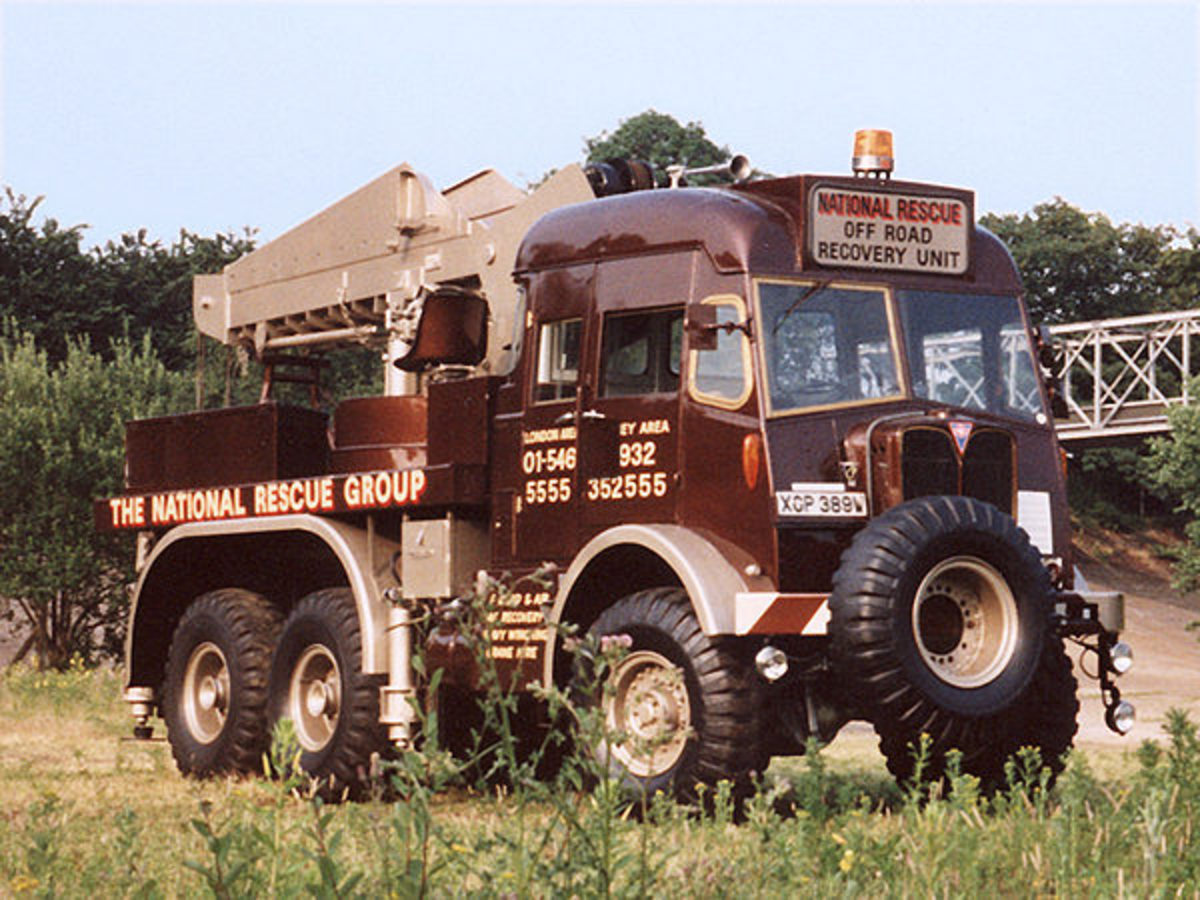 Home of AEC Militant Recovery Vehicle - Milly Tant