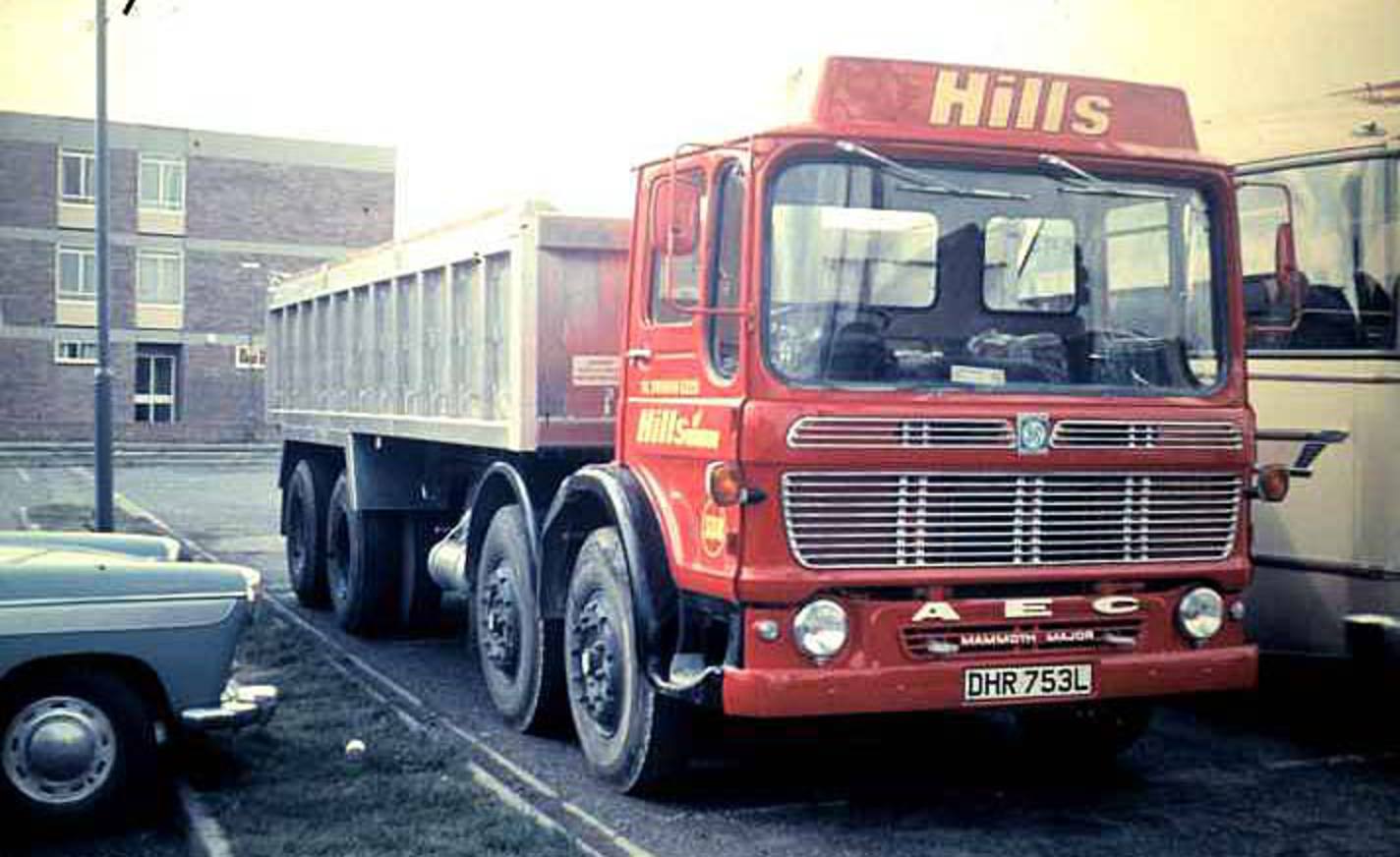 Truck Photos - Hills of Swindon AEC Mammoth Major 8X4 Tipper