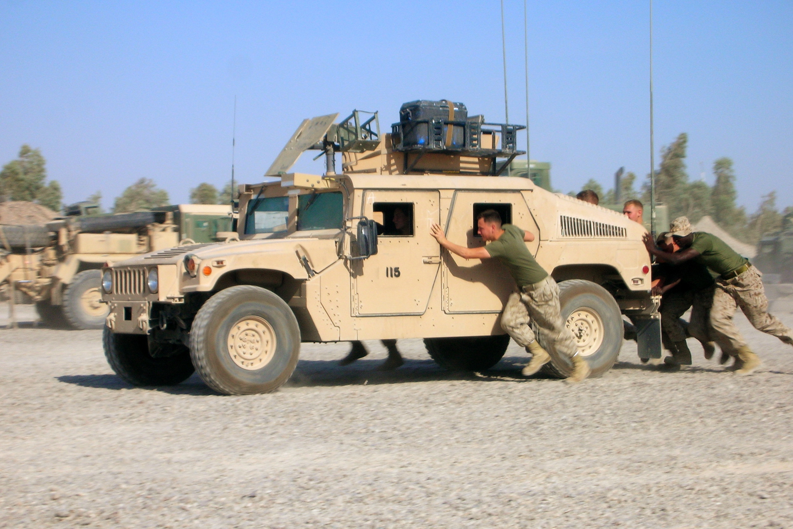 AM General Hummer M1042. MotoBurg