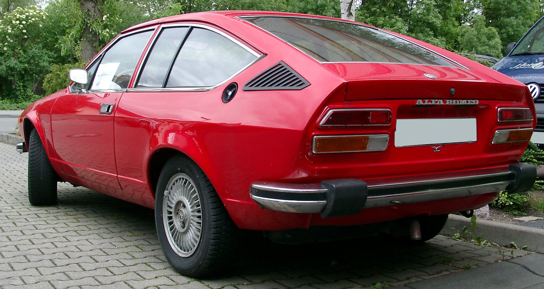 File:Alfa Romeo GTV CoupÃ© rear 20070516.jpg - Wikimedia Commons