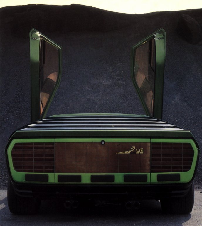 1968 Alfa Romeo Carabo Type 33 Images. Photo: carabo1_alfa_romeo_2.