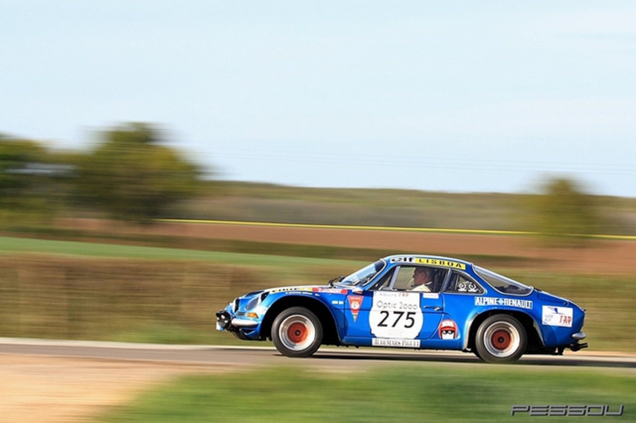 Flickr: The Renault & Alpine in Rallying Pool