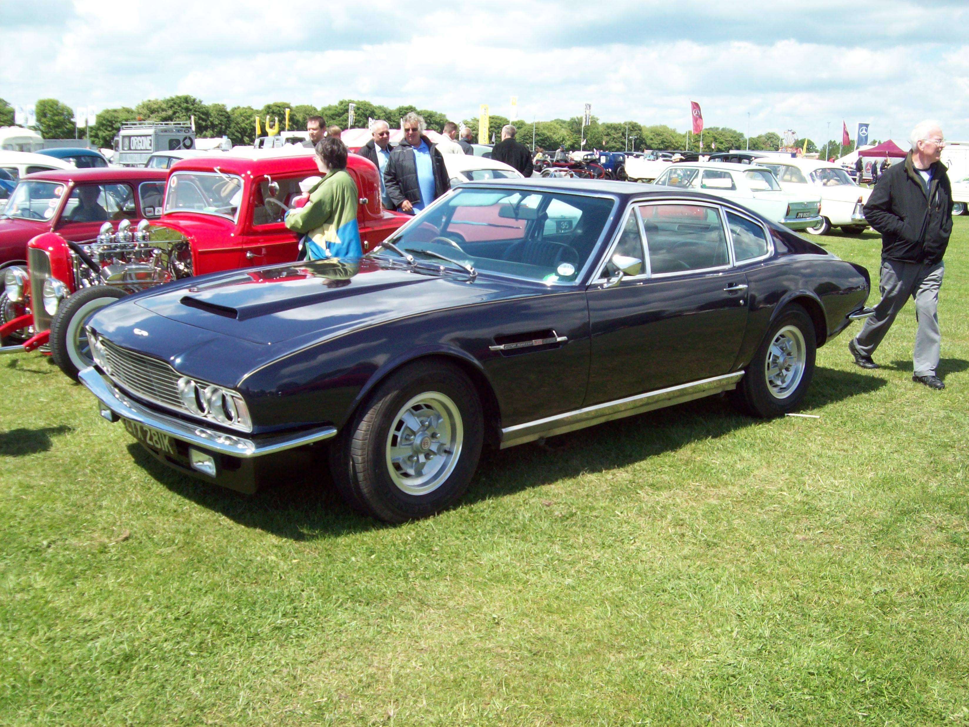 9 Aston Martin DBS V8 (1969-72) | Flickr - Photo Sharing!
