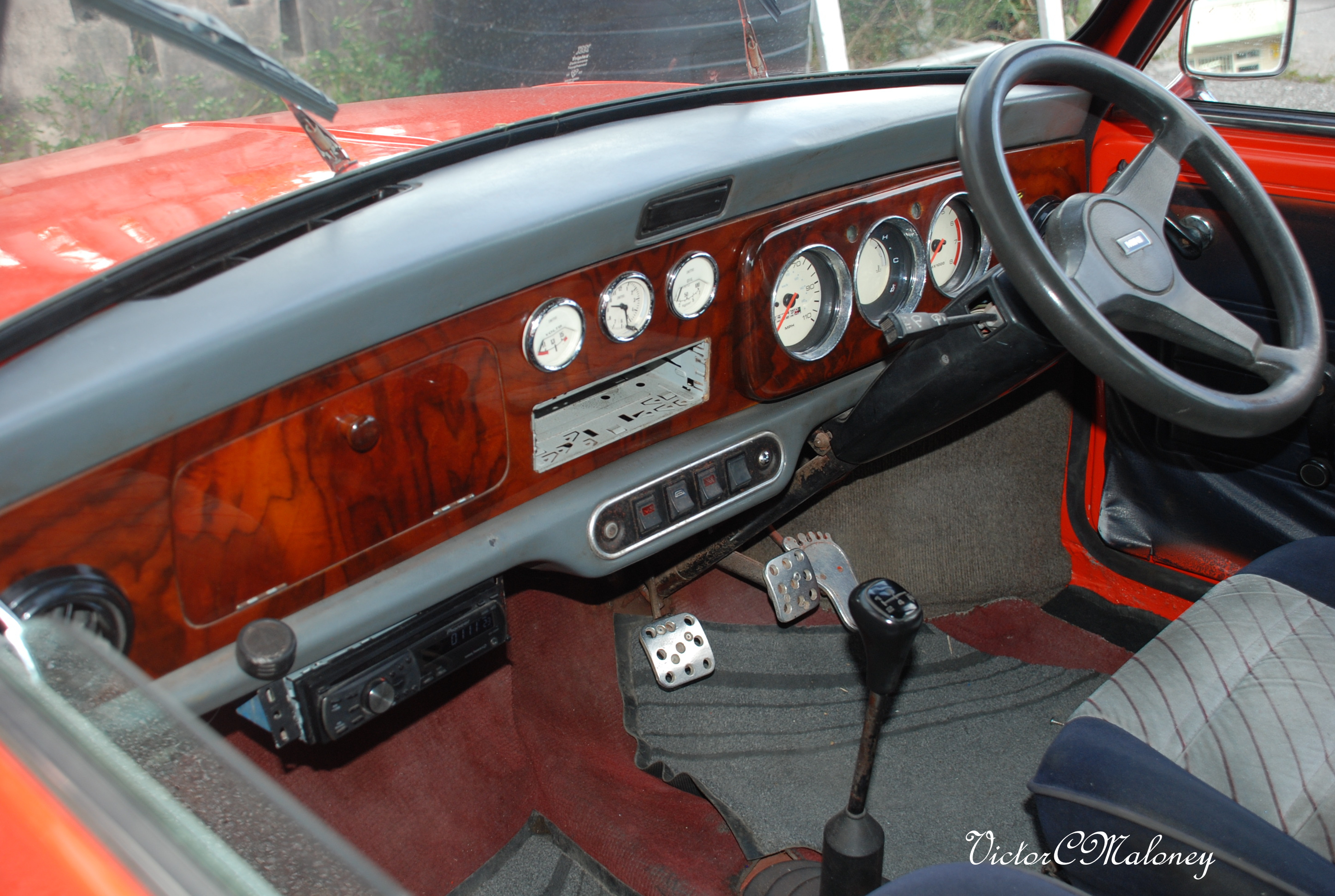 DSC_0013- - Austin Mini dash board. | Flickr - Photo Sharing!