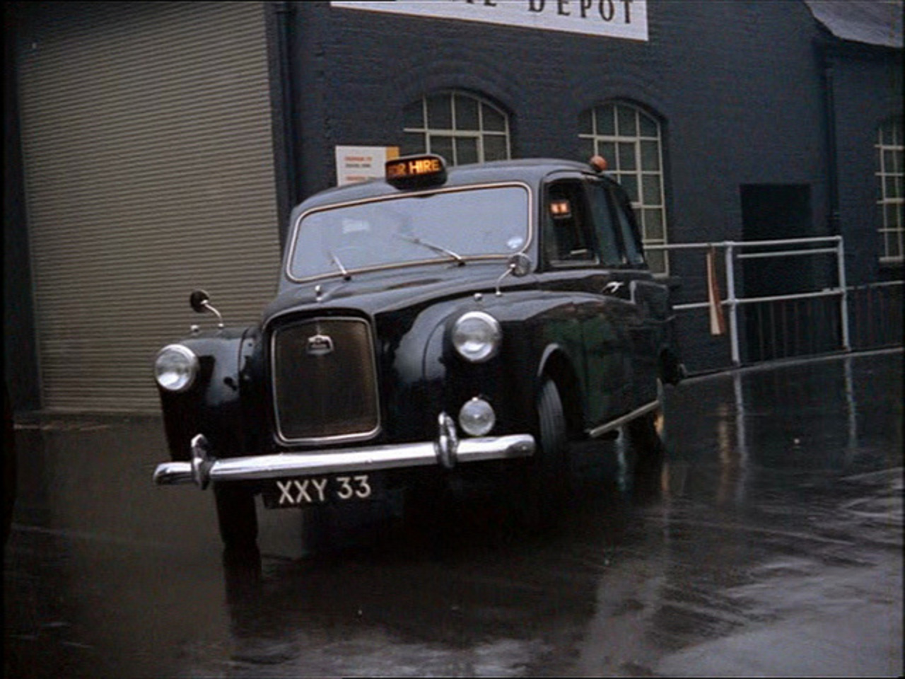 Austin FX4 Taxi 1960 | Flickr - Photo Sharing!