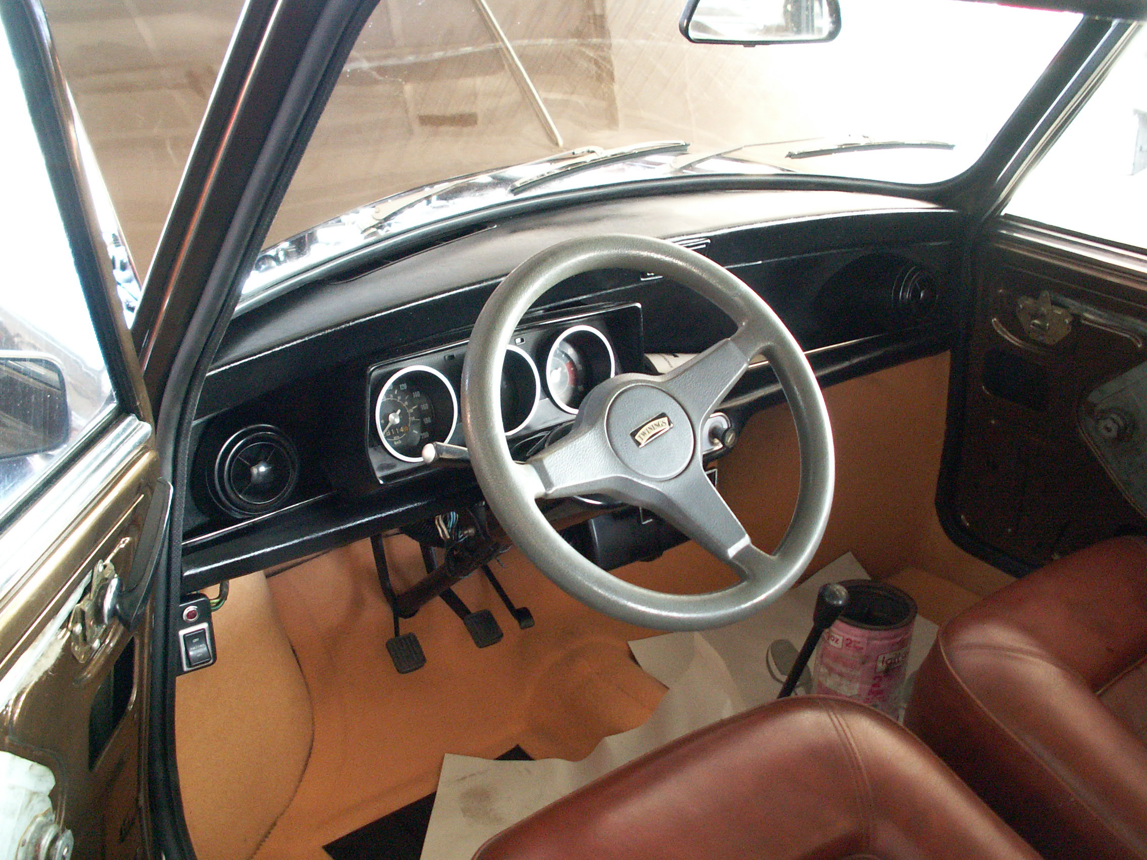 Austin mini 1275 GT Restauration3 | Les photos du garage Aumonier