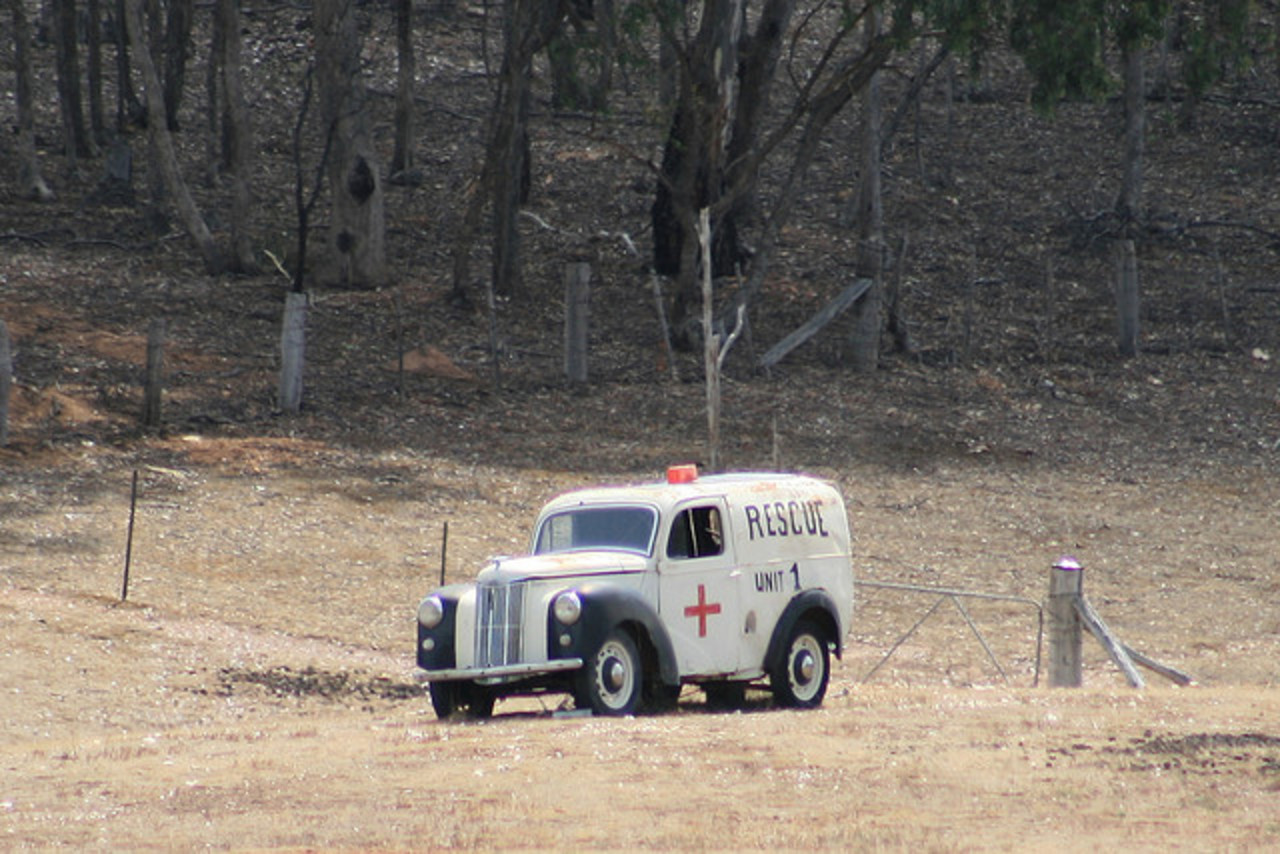 Old Morris / Austin Ambulance near Newstead Victoria | Flickr ...
