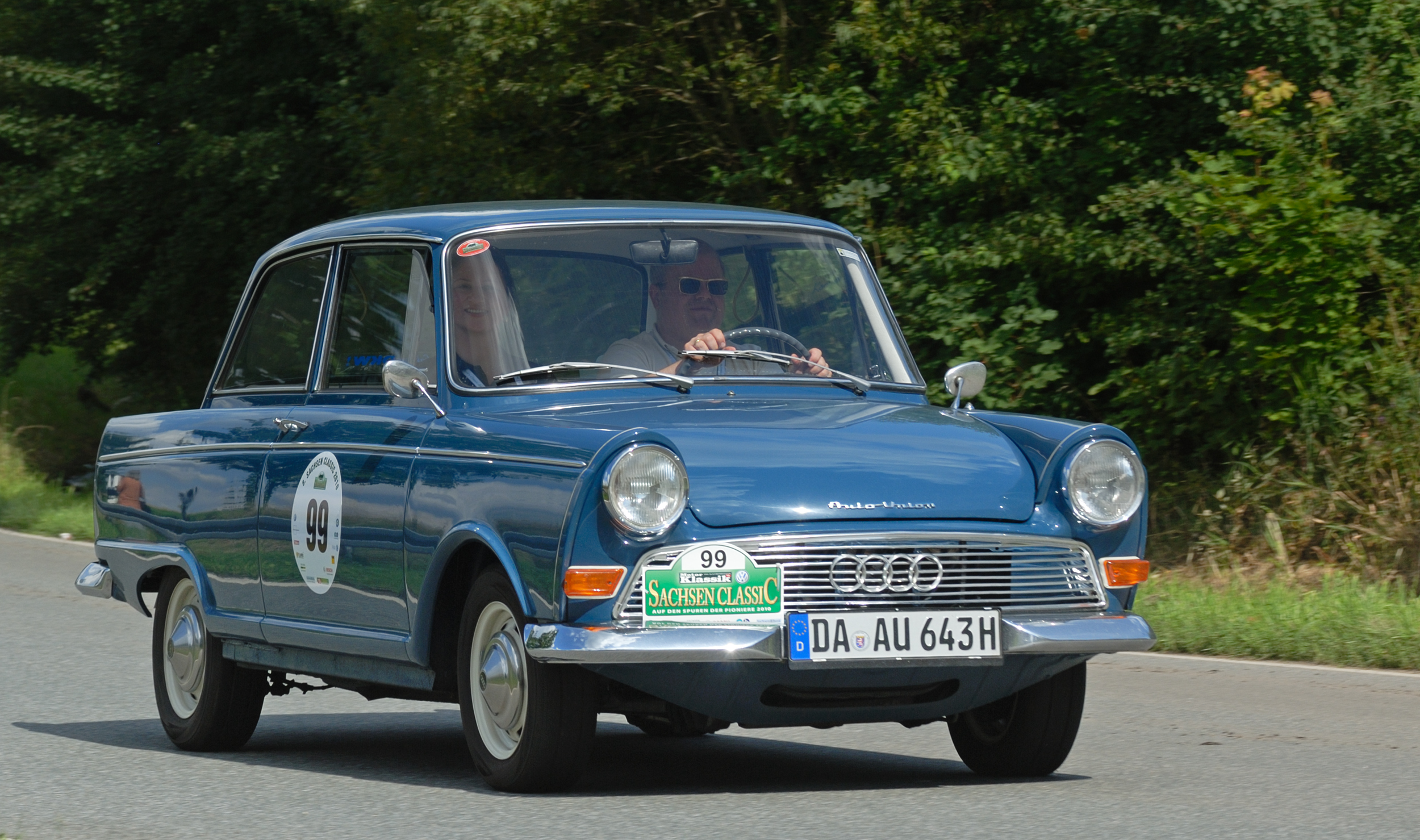 File:Saxony Classic Rallye 2010 - Auto Union DKW F12 1964 (aka ...